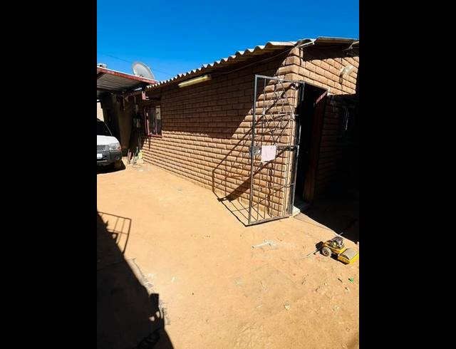 0 BEDROOM HOUSE FOR SALE IN COSMO CITY
